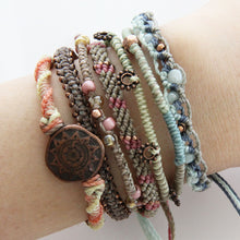 Wakami Earth Bracelet, 6.5-7" Multi Pastel Morning Day 7 Strand wa0389-10